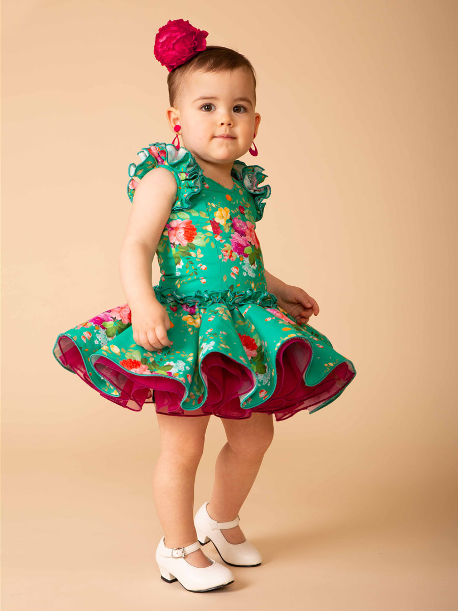 Actuación marca Violar Vestido de flamenca niña corto verde de flores | AIRES DE FERIA